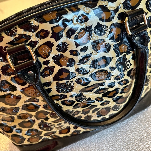 Hello Kitty Purse - Picture 4 of 4